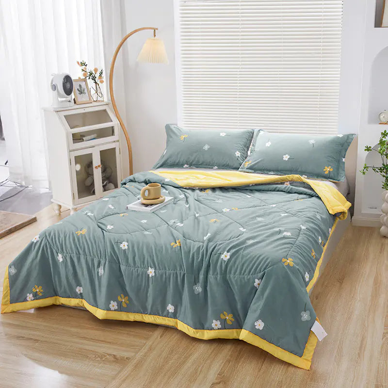 Soft Printed Summer Blanket for Kids - Washable Summer Quilt