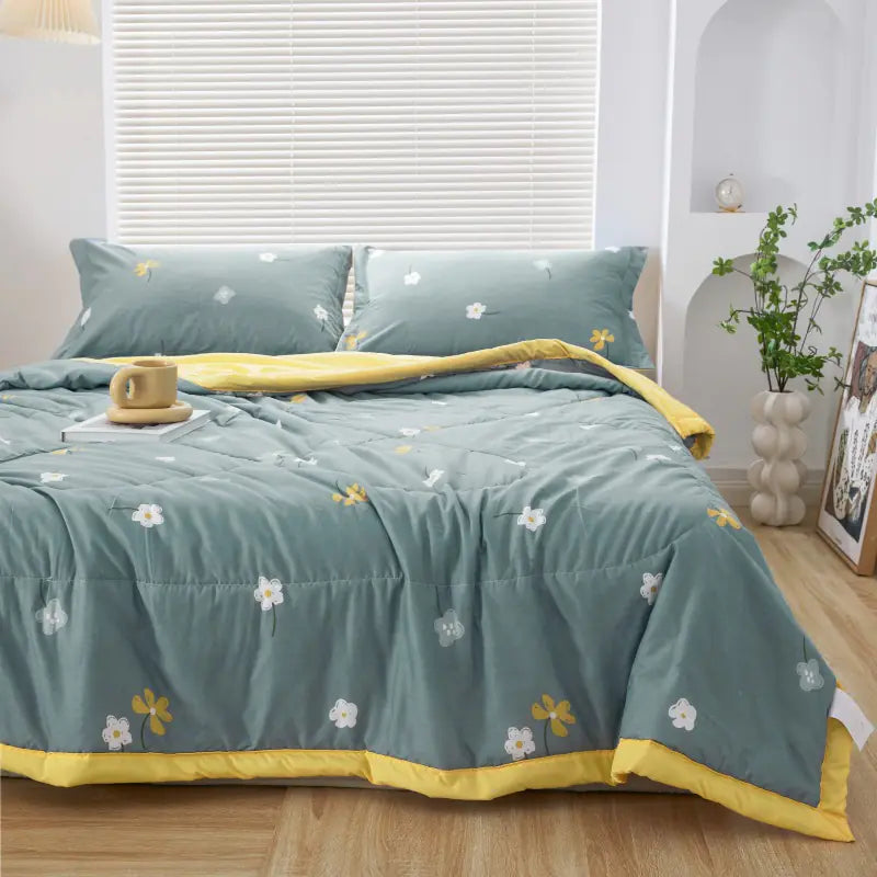Soft Printed Summer Blanket for Kids - Washable Summer Quilt